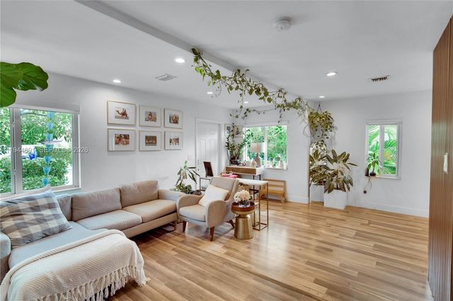 1450 SW 20th Ave -, Miami, FL 33145