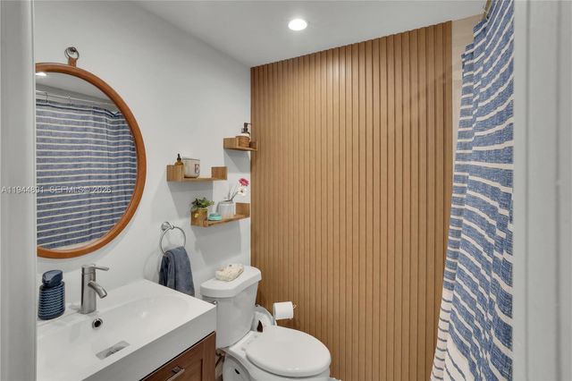 1450 SW 20th Ave -, Miami, FL 33145