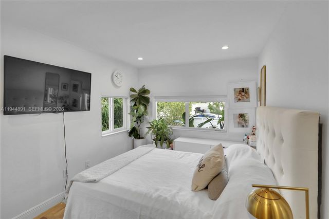 1450 SW 20th Ave -, Miami, FL 33145