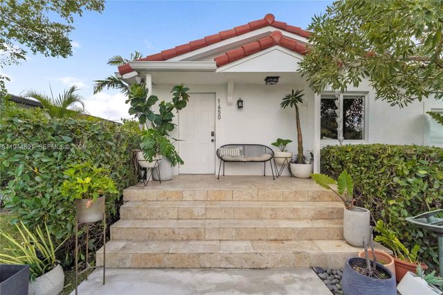 1450 SW 20th Ave -, Miami, FL 33145