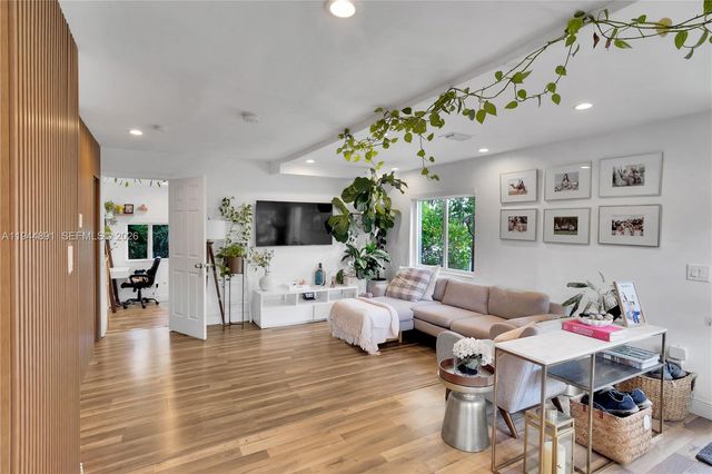 1450 SW 20th Ave -, Miami, FL 33145