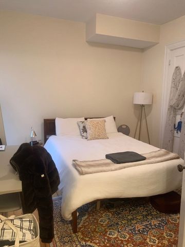 356 Harvard St 1, Cambridge, MA 02138