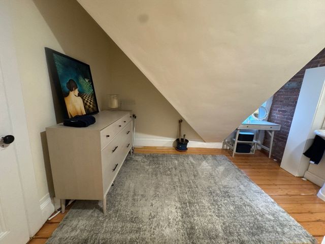 356 Harvard St 1, Cambridge, MA 02138