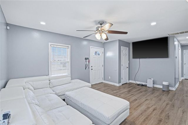 531 Price ST, Hampton, VA 23663