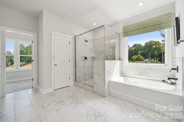 104 Coronado Avenue, Matthews, NC 28104