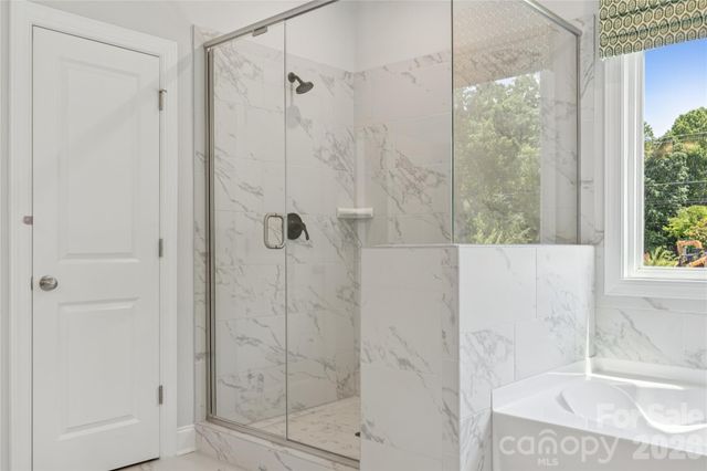 104 Coronado Avenue, Matthews, NC 28104