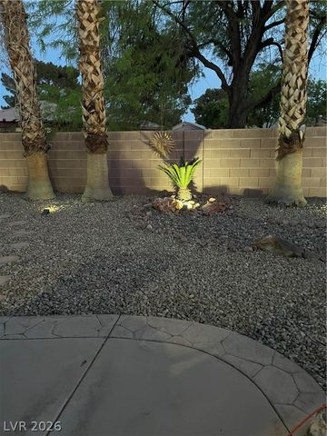 3450 Blue Ash Lane, Las Vegas, NV 89122