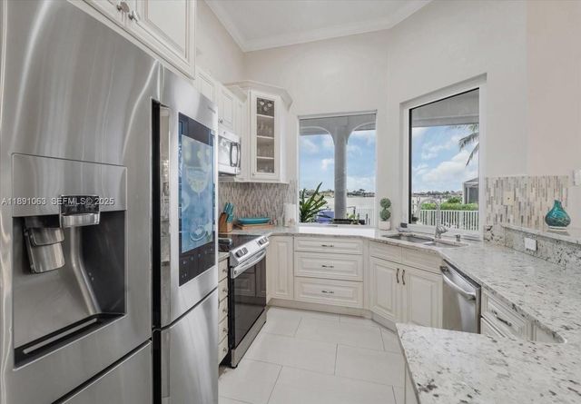 4213 Nw 28th Street, Matlacha, FL 33993