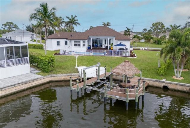 4213 Nw 28th Street, Matlacha, FL 33993