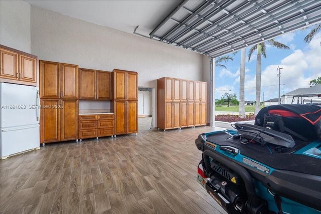 4213 Nw 28th Street, Matlacha, FL 33993