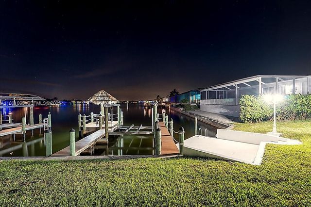 4213 Nw 28th Street, Matlacha, FL 33993