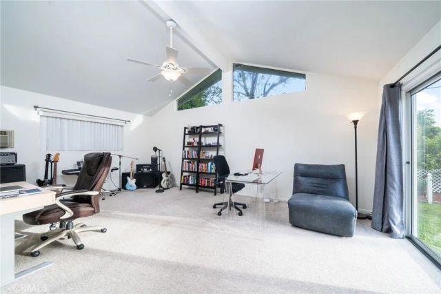 464 Cinderella Drive, Claremont, CA 91711