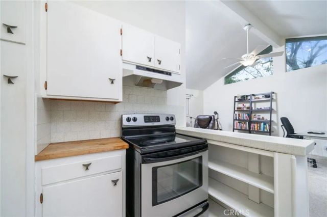 464 Cinderella Drive, Claremont, CA 91711