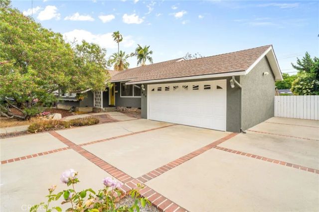 464 Cinderella Drive, Claremont, CA 91711