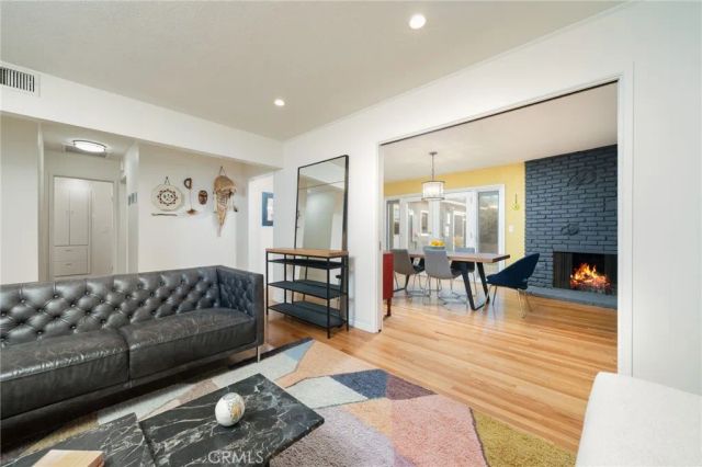 464 Cinderella Drive, Claremont, CA 91711