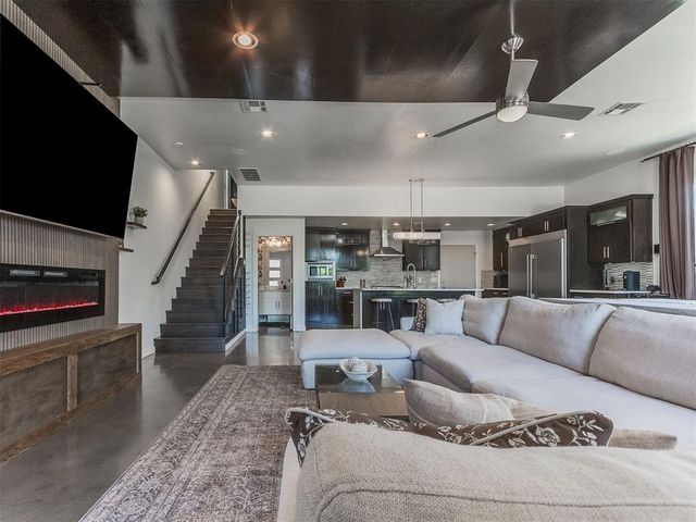 1604 NW 10th Street, Oklahoma City, OK 73106