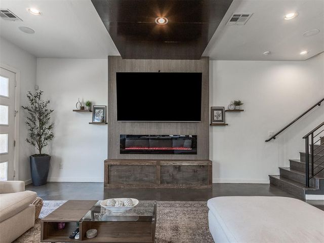1604 NW 10th Street, Oklahoma City, OK 73106