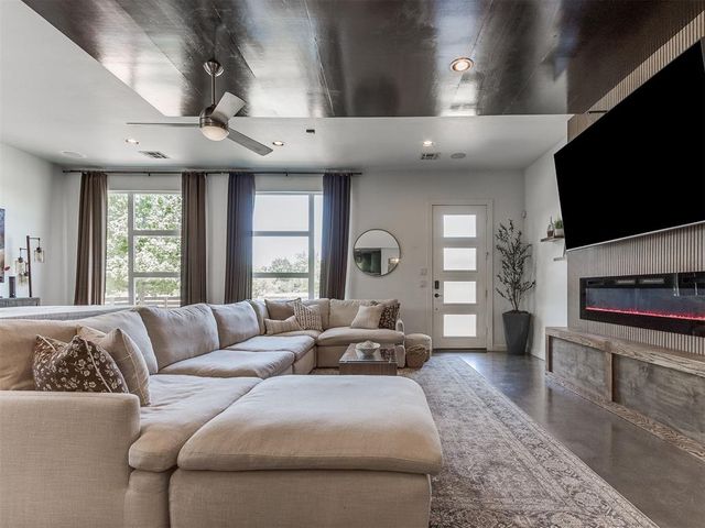 1604 NW 10th Street, Oklahoma City, OK 73106