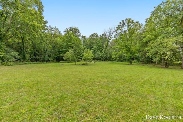 9810 S Division Avenue, Byron Center, MI 49315