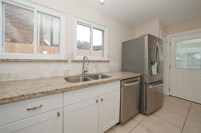 21739 Maple Bluff Drive, Katy, TX 77449