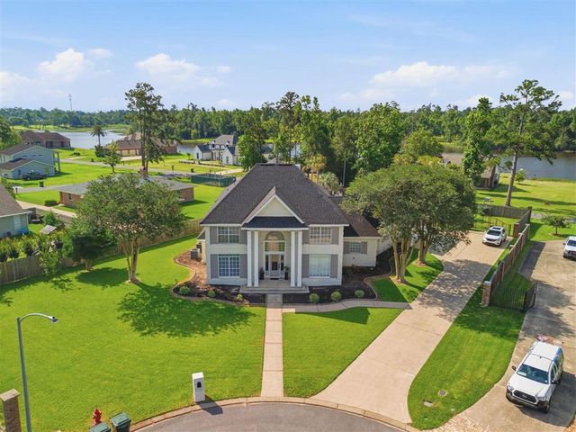 4101 Fernwood Drive, Lake Charles, LA 70605