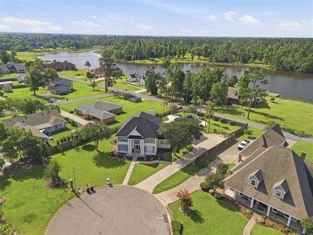 4101 Fernwood Drive, Lake Charles, LA 70605