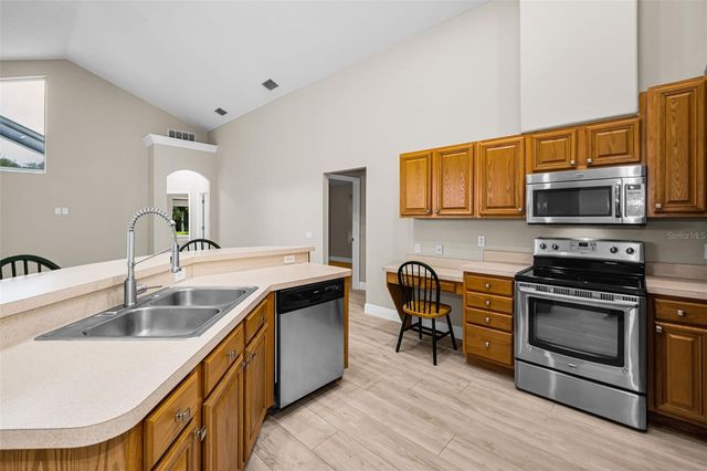 1259 PARADISE LAKE DRIVE, Tarpon Springs, FL 34689