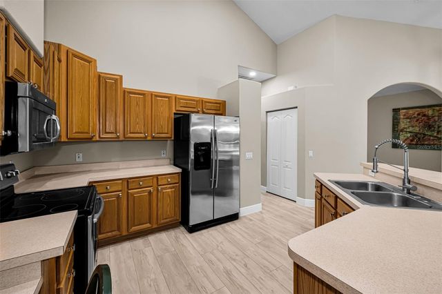 1259 PARADISE LAKE DRIVE, Tarpon Springs, FL 34689