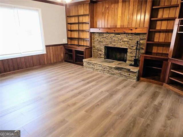 170 Rockspray Ridge, Peachtree City, GA 30269