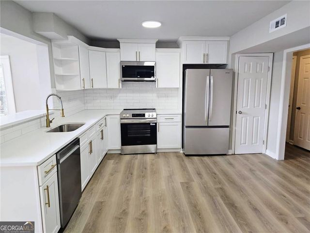 170 Rockspray Ridge, Peachtree City, GA 30269