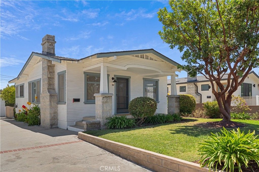 Image 2 of property listing at 1157 W 13th Street, San Pedro, CA 90731