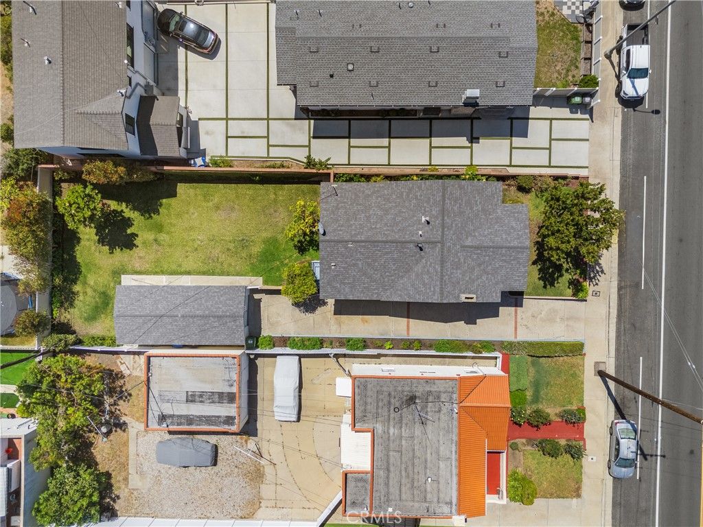Image 24 of property listing at 1157 W 13th Street, San Pedro, CA 90731