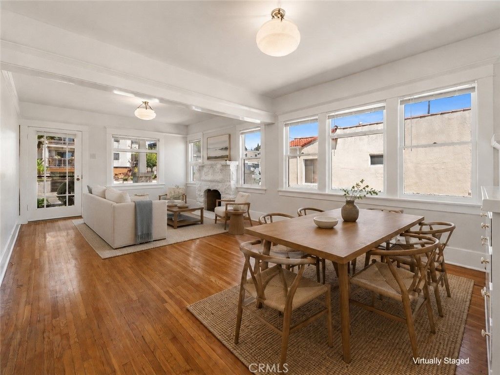 Image 5 of property listing at 1157 W 13th Street, San Pedro, CA 90731