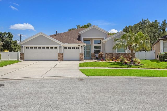 27901 SUMMER PLACE DRIVE, Wesley Chapel, FL 33544