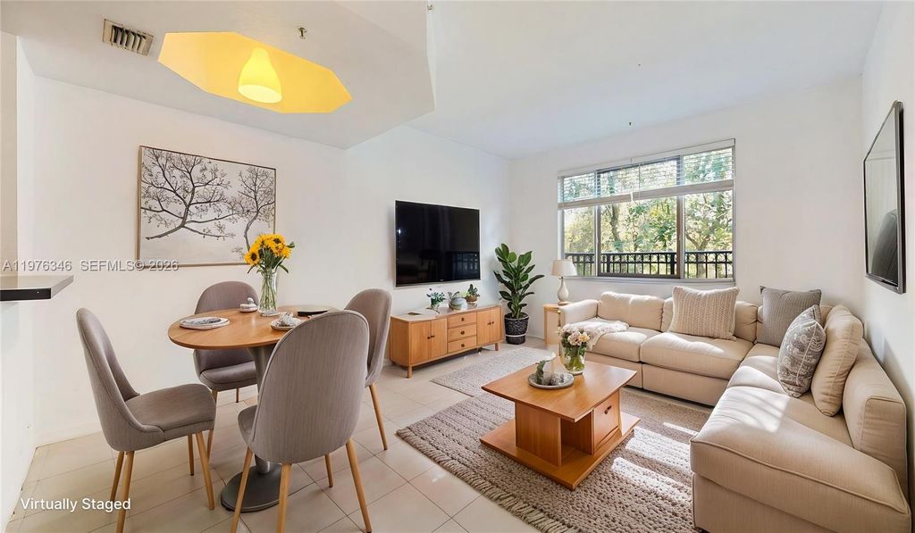 765 SW 148th Ave 1203, Sunrise, FL 33325