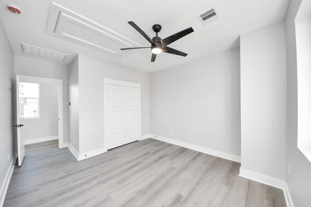 216 San Jacinto Street, La Porte, TX 77571