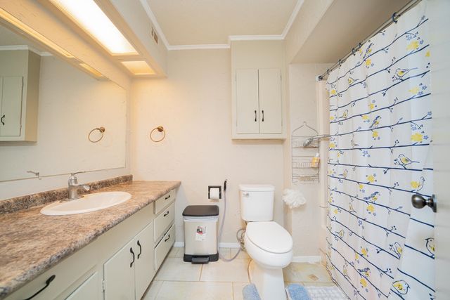 105 Sherwood Dr, Longview, TX 75605