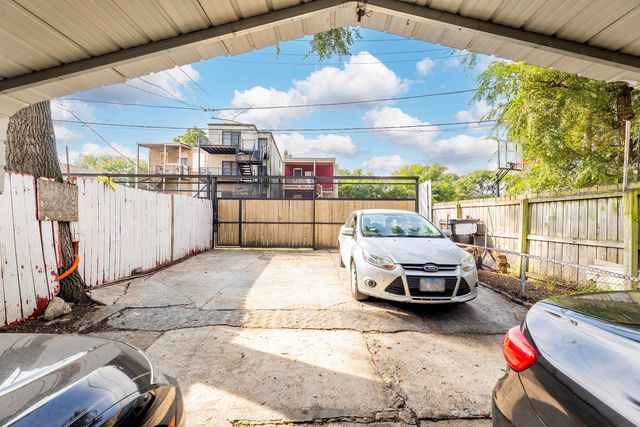 4451 W Wilcox Street, Chicago, IL 60624