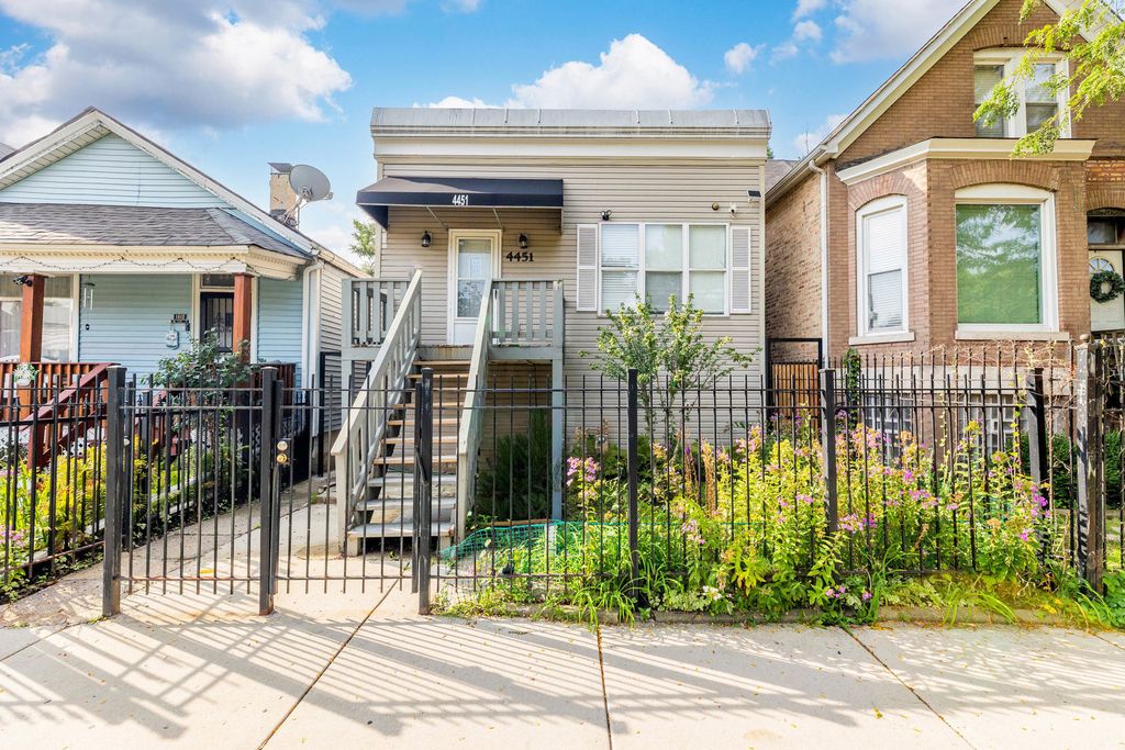 4451 W Wilcox Street, Chicago, IL 60624
