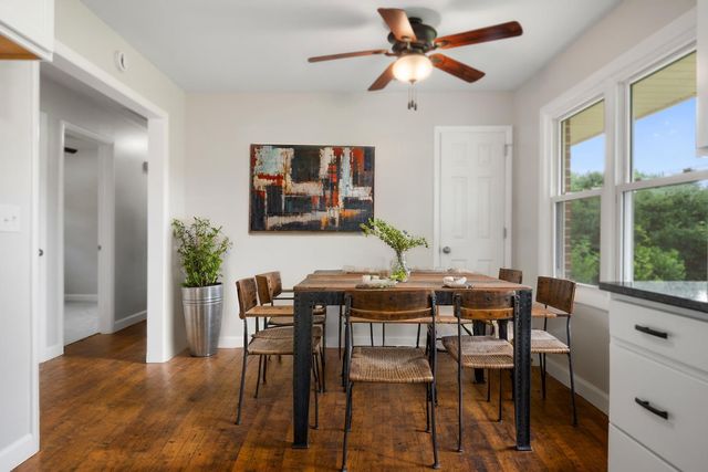 6890 Riverbend DR, Fairlawn, VA 24141