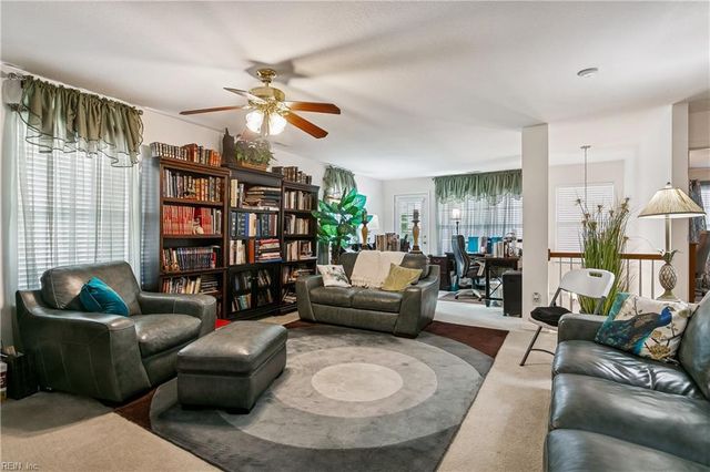 224 Bailey Park DR, Hampton, VA 23669