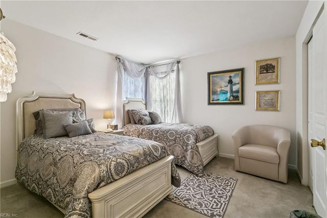 224 Bailey Park DR, Hampton, VA 23669