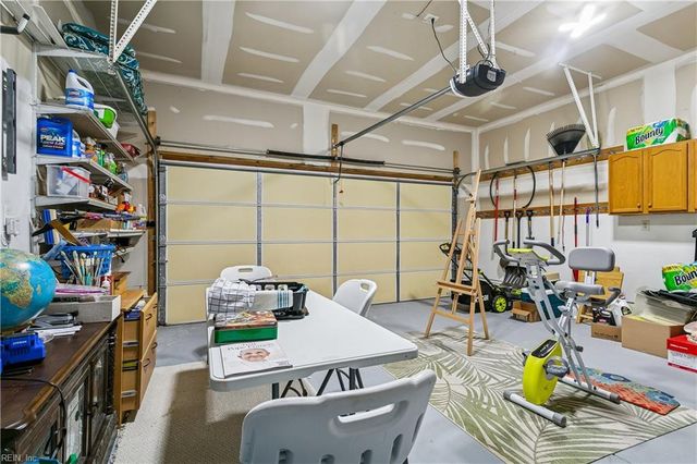 224 Bailey Park DR, Hampton, VA 23669