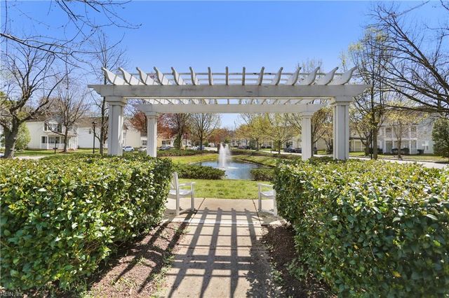 224 Bailey Park DR, Hampton, VA 23669