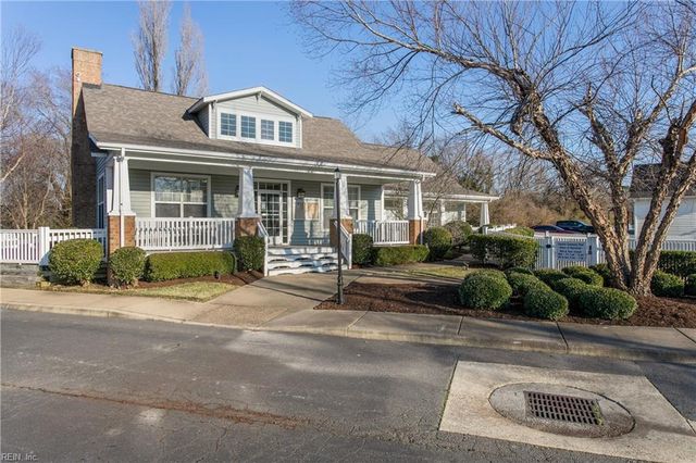 224 Bailey Park DR, Hampton, VA 23669