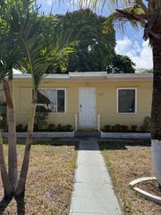 620 51st Street 620, West Palm Beach, FL 33407