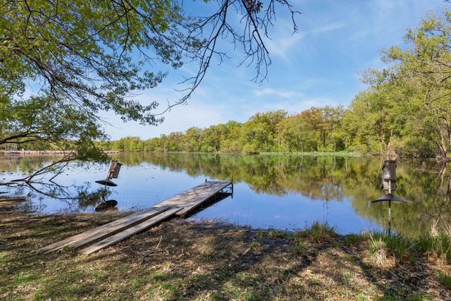 2966 Mildred Drive, Roseville, MN 55113