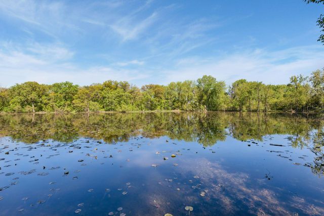 2966 Mildred Drive, Roseville, MN 55113