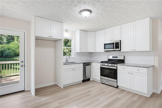 102 Tibbitts Drive, Dallas, GA 30157