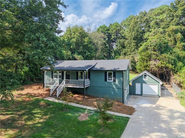 102 Tibbitts Drive, Dallas, GA 30157